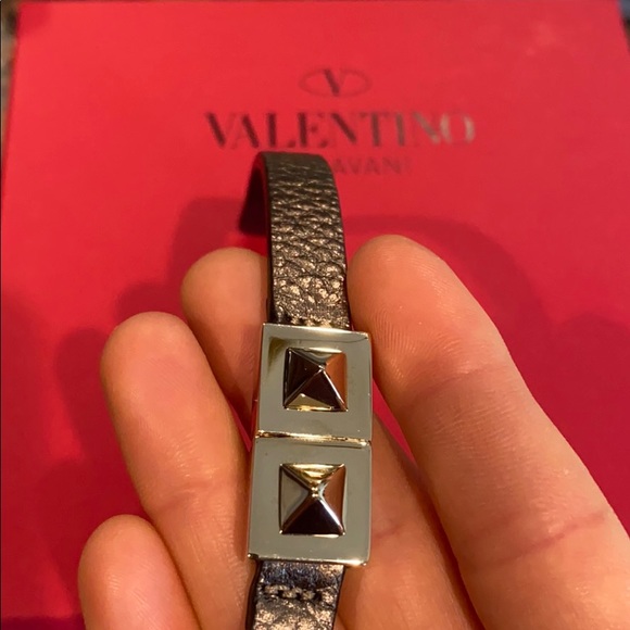 Valentino double wrap bracelet in pewter color - Picture 6 of 6